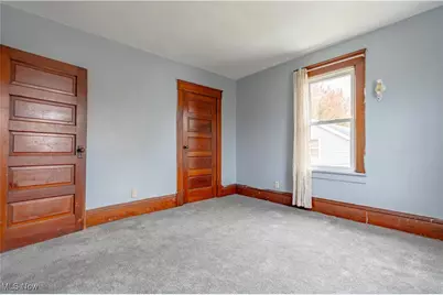 174 W Wayne Street, Alliance, OH 44601 - Photo 17