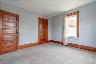 174 W Wayne St, Alliance, OH 44601 - Photo 17