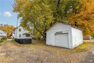 174 W Wayne St, Alliance, OH 44601 - Photo 31