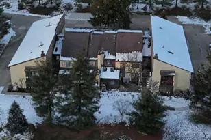 987 Hampton Ridge Dr, Akron, OH 44313 - Photo 9