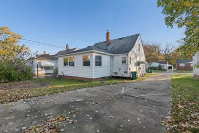 5732 E 141st Street, Maple Heights, OH 44137 - Photo 29