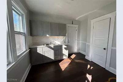 1012 E 72nd Place, Loveland, OH 44103 - Photo 5