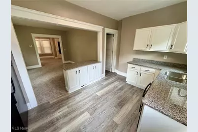 2049 West Boulevard, Loveland, OH 44102 - Photo 25