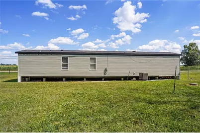 10564 Duck Creek Road, Salem, OH 44460 - Photo 7