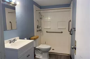 215 21st St SE, Massillon, OH 44646 - Photo 9