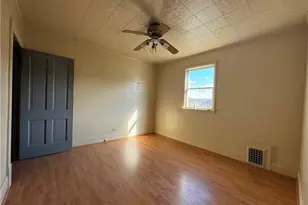 707 4th St, Brilliant, OH 43913 - Photo 13