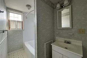 707 4th St, Brilliant, OH 43913 - Photo 19