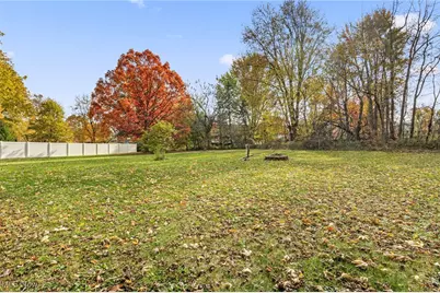 3966 Wadsworth Road, Norton, OH 44203 - Photo 27