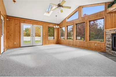 3966 Wadsworth Road, Norton, OH 44203 - Photo 15