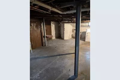 26 W York Street, Akron, OH 44310 - Photo 13