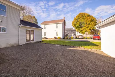 14811 Churchfield Street NW, North Lawrence, OH 44666 - Photo 33