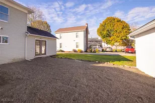 14811 Churchfield St NW, North Lawrence, OH 44666 - Photo 33