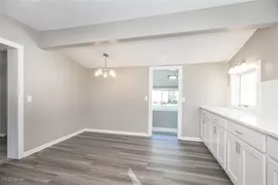 14811 Churchfield St NW, North Lawrence, OH 44666 - Photo 9