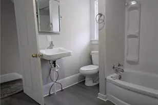 526 Wooster Road North, Barberton, OH 44203 - Photo 11