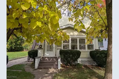 526 Wooster Road N, Barberton, OH 44203 - Photo 1