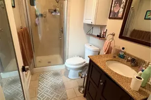 2312 W 10th St, Loveland, OH 44113 - Photo 7