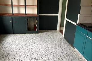 2312 W 10th St, Loveland, OH 44113 - Photo 15