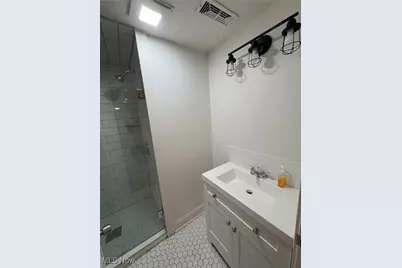 2312 W 10th Street, Loveland, OH 44113 - Photo 11