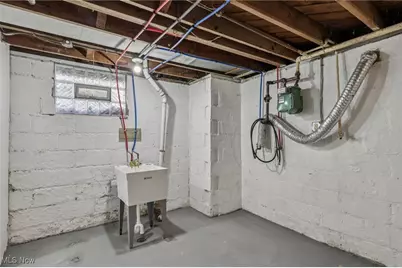 512 S Hazelwood Avenue, Youngstown, OH 44509 - Photo 23