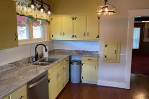 711 Euclid Ave, Toronto, OH 43964 - Photo 9