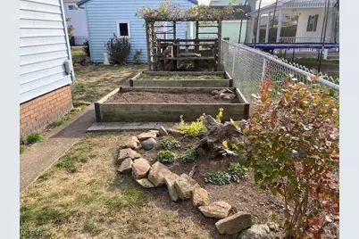 711 Euclid Avenue, Toronto, OH 43964 - Photo 7