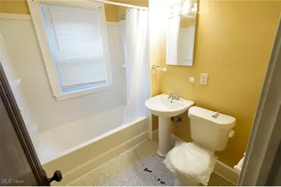 1365 Phelps Avenue #4, Oakwood, OH 44107 - Photo 9