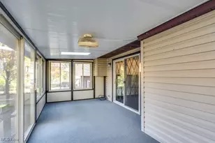 435 Bonshire Rd, Akron, OH 44319 - Photo 13
