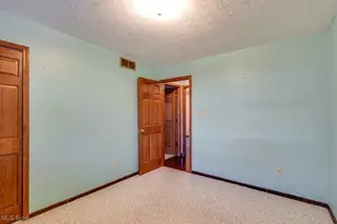 435 Bonshire Rd, Akron, OH 44319 - Photo 11