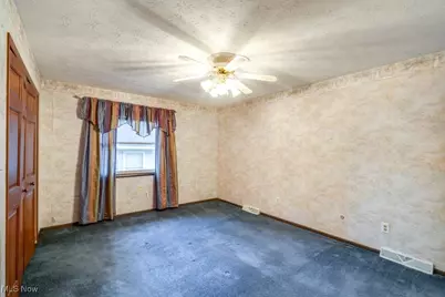 435 Bonshire Road, Akron, OH 44319 - Photo 9