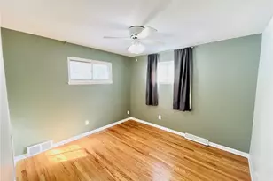 30404 Gebhart Pl, Willowick, OH 44095 - Photo 17