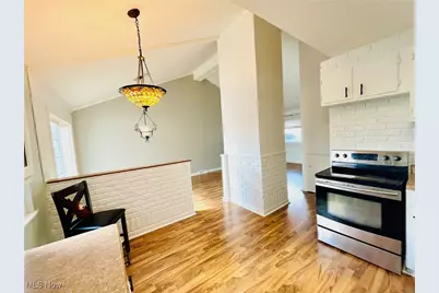 30404 Gebhart Place, Willowick, OH 44095 - Photo 11