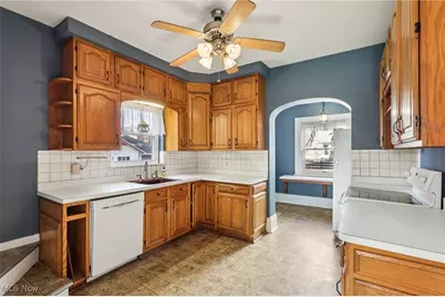 136 Conger Avenue, Akron, OH 44303 - Photo 17