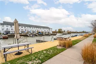 323 California Ave, Lorain, OH 44052 - Photo 11