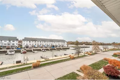 323 California Avenue, Lorain, OH 44052 - Photo 37