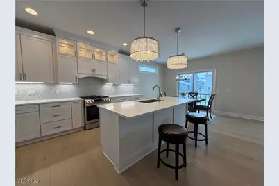 36720 Appian Way, North Ridgeville, OH 44039 - Photo 3