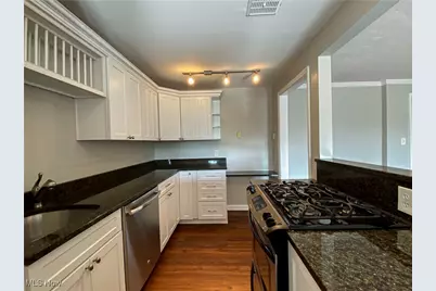 12900 Lake Avenue #610, Oakwood, OH 44107 - Photo 13