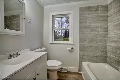 2718 Homedale Avenue NW, Canton, OH 44708 - Photo 17