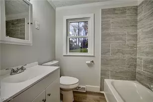 2718 Homedale Ave NW, Canton, OH 44708 - Photo 17