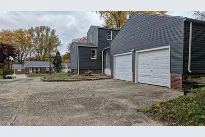 2718 Homedale Avenue NW, Canton, OH 44708 - Photo 27