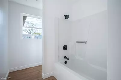 950 Beech Street, Newcomerstown, OH 43832 - Photo 21