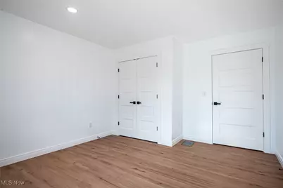 950 Beech Street, Newcomerstown, OH 43832 - Photo 23