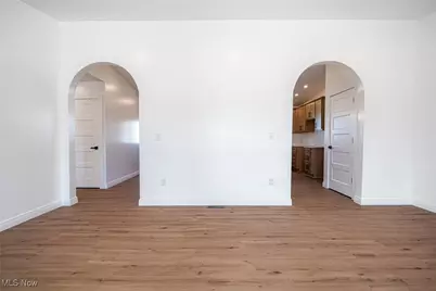 950 Beech Street, Newcomerstown, OH 43832 - Photo 13