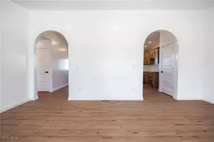 950 Beech St, Newcomerstown, OH 43832 - Photo 13