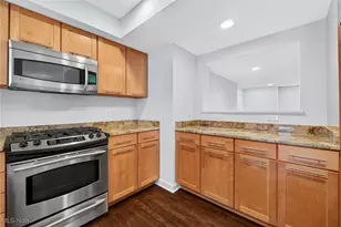 2282 W 5th St, Loveland, OH 44113 - Photo 13