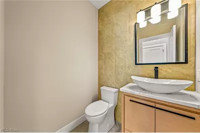 405 Club Drive W, Aurora, OH 44202 - Photo 45