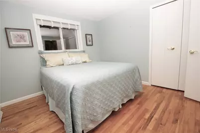 8094 Rolling Brook Road, Sagamore Hills, OH 44067 - Photo 13