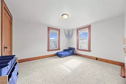 2041 Watson Avenue, Alliance, OH 44601 - Photo 17