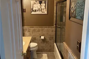 30195 Truman Ave, Wickliffe, OH 44092 - Photo 17