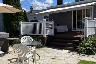 30195 Truman Ave, Wickliffe, OH 44092 - Photo 7