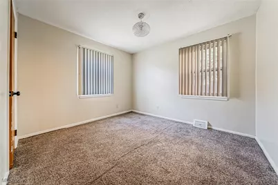 15978 Nelacrest Road, East Cleveland, OH 44112 - Photo 15